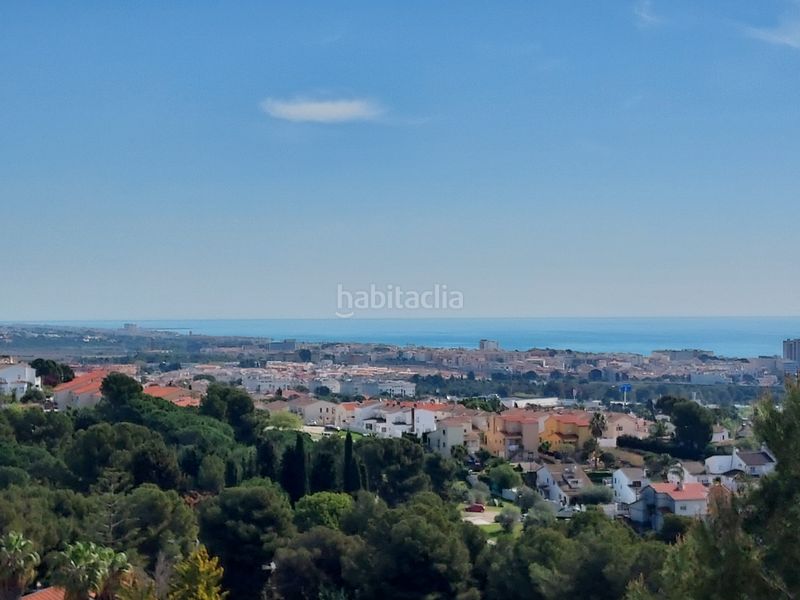 Foto 8972b35c-c2c8-4cfb-91c1-2247e08755ff. Xalet amb xemeneia calefacció aparcament a Els Masos - Els Garrofers Coma-ruga