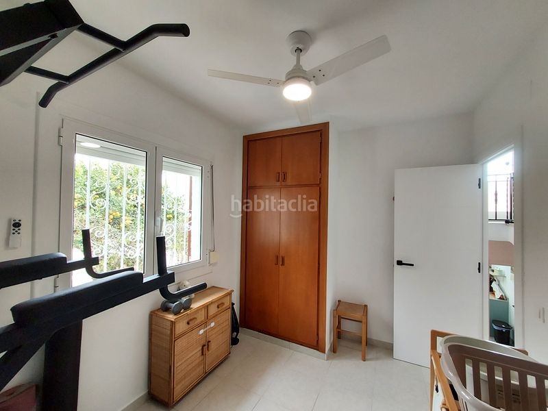 Foto fef66a84-31de-4749-847b-86edf8acc131. Xalet amb xemeneia calefacció aparcament a Els Masos - Els Garrofers Coma-ruga