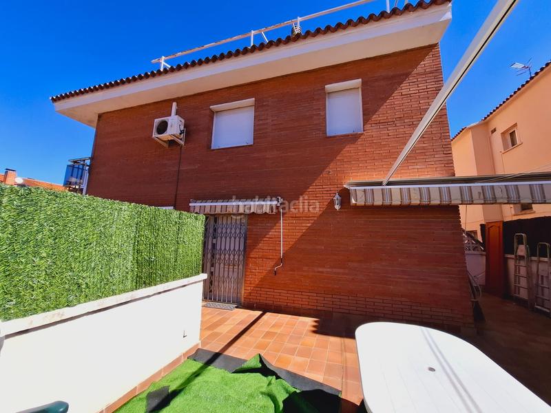 Foto 0bff302c-134a-4b72-ab8c-c123965a1f22. Dúplex amb calefacció aparcament a Segur de Calafell nucli urbà Segur de Calafell