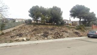 Terreny residencial  Calle nogales,los (trencarroq.). Amplia parcela con vistas al mar en costa cunit  el trencaroques