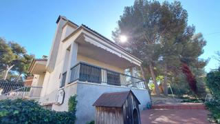Xalet a Segur de Calafell Nucli Urbà. Magnifica casa independiente en segur de calafell