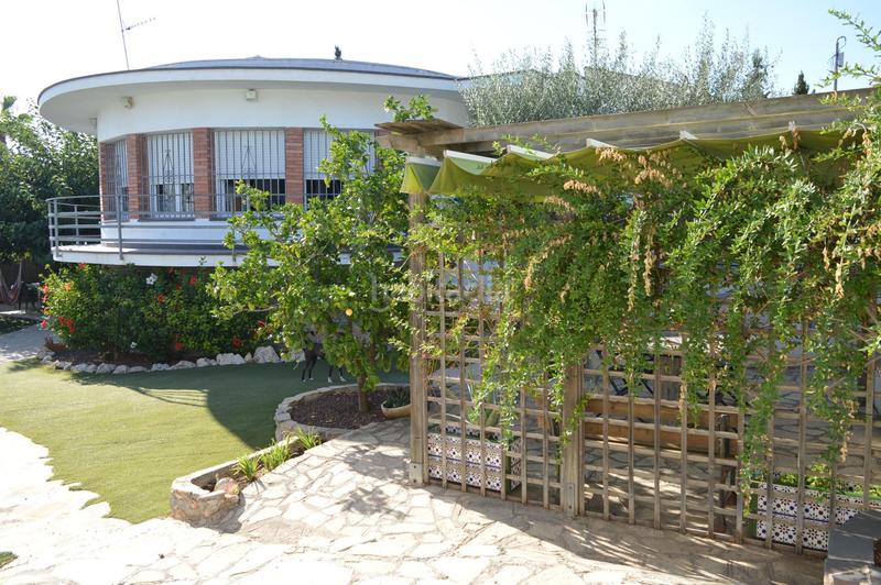 Foto dbd805ef-e353-4792-afac-e357a99db6d2. Chalet con riscaldamento parcheggio in Santa Maria Vilanova i la Geltrú