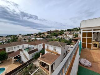 Àtic a Segur de Calafell Nucli Urbà. Bonito ático de 2 habitaciones con vistas al mar  segur de calaf