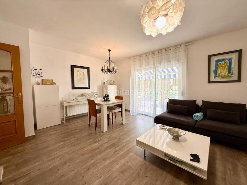 Foto 98632550-fac6-440a-a241-4a690fbfa7b5. Casa a schiera in carrer holanda 27 in Segur de Calafell nucli urbà Segur de Calafell