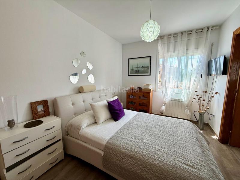 Foto bcde7c1a-6e32-4754-823e-94bcf4c7b551. Casa a schiera in carrer holanda 27 in Segur de Calafell nucli urbà Segur de Calafell