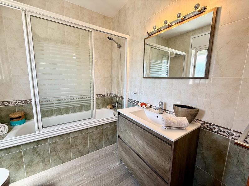 Foto d5d2fdc7-4677-459d-9989-ca972837bb13. Casa a schiera in carrer holanda 27 in Segur de Calafell nucli urbà Segur de Calafell