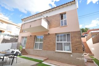 Haus  Bolivia. Casa totalmente reformada en venta