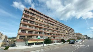 Etagenwohnung  Sant joan de deu, 181. Magnifico piso de 3 dormitorios en 1� linea de mar en segur de c