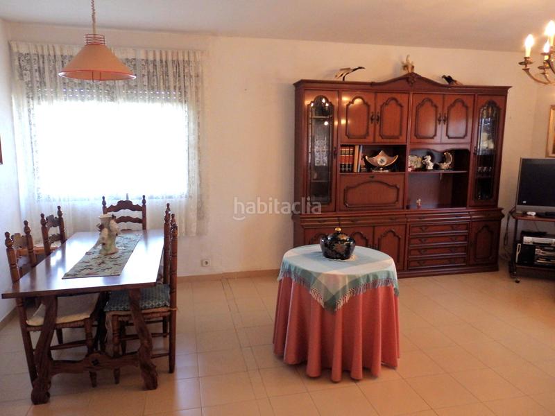 Foto fa0b821c-1e2e-46ef-a762-6fbee7fe5e07. Chalet dans avinguda veracruz 47 dans Centre Miami Platja