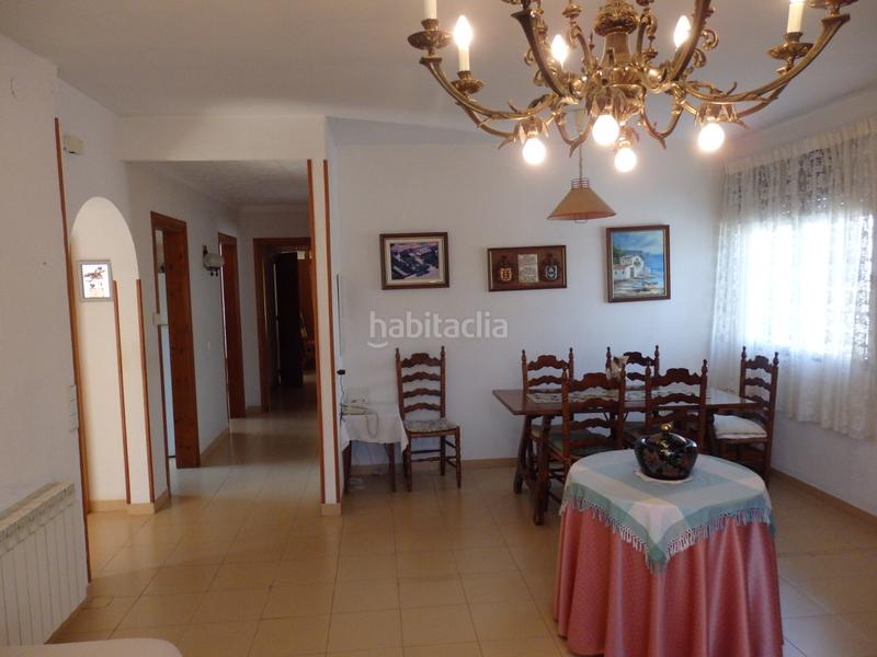 Foto c66f90e2-5d36-4d96-a462-25d3873f8c37. Chalet en avinguda veracruz 47 en Centre Miami Platja