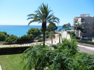 Apartment in Carrer del peix 2. Apartamento en primera línea con vistas al mar.