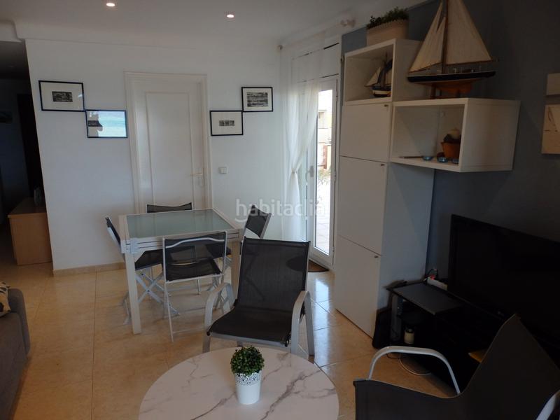 Foto 95c31e5f-2938-4f78-bc54-a74810225ff0. Apartament amb aparcament piscina a Centre Miami Platja