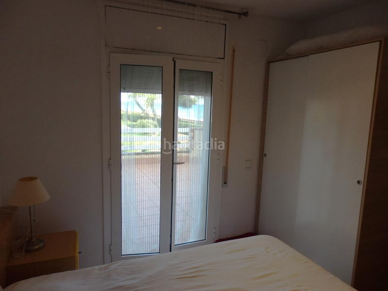 Foto c9e731f5-4536-4962-bb45-b91e68dfb3c2. Apartament amb aparcament piscina a Centre Miami Platja