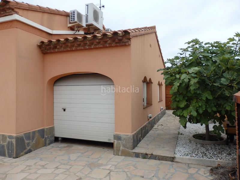 Foto fc60fb28-4e4d-4adb-87e5-d990d1476ffe. Chalet con camino parcheggio piscina in Costa del Zèfir Miami Platja