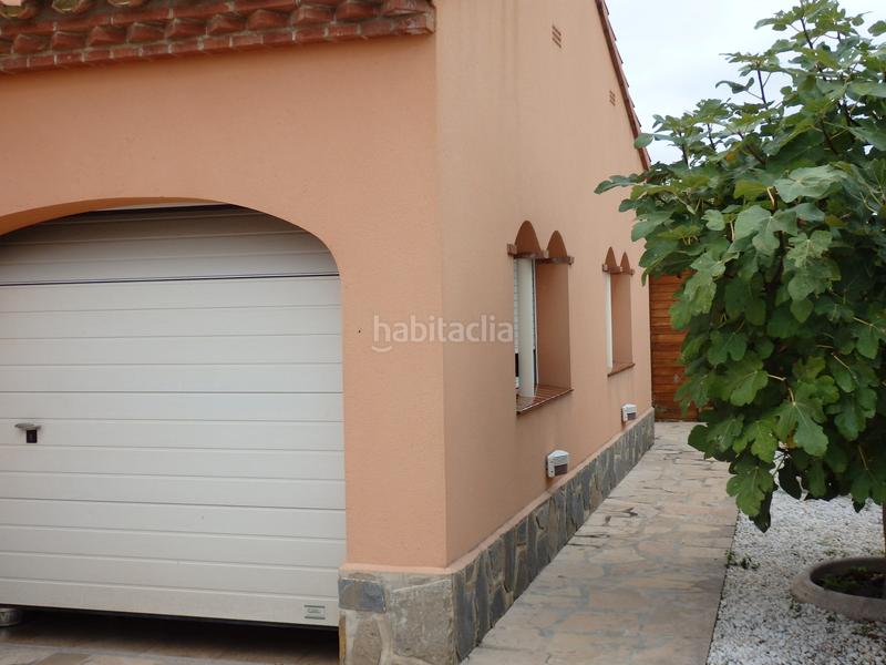 Foto 7f86919c-0d0b-4812-bcd0-4088c03ebb9a. Xalet amb xemeneia aparcament piscina a Costa del Zèfir Miami Platja