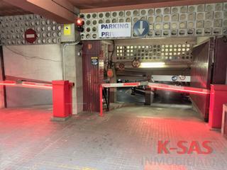 Aparcament cotxe a Carrer del molí 47. Parking en alquiler o venta.