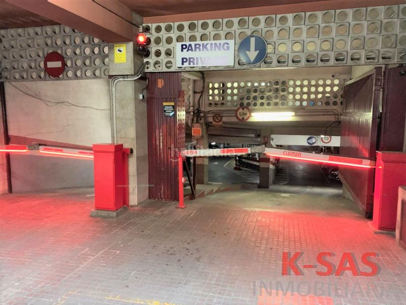 Foto 0c2ad066-b9ab-4423-b5ff-4dfbf769895e. Aparcament cotxe a carrer del molí 47 a Can Vidalet Esplugues de Llobregat