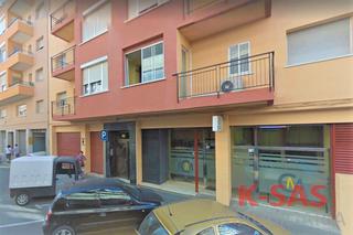 Local Comercial a Carrer d'eduard toda 14. Local con inquilino.