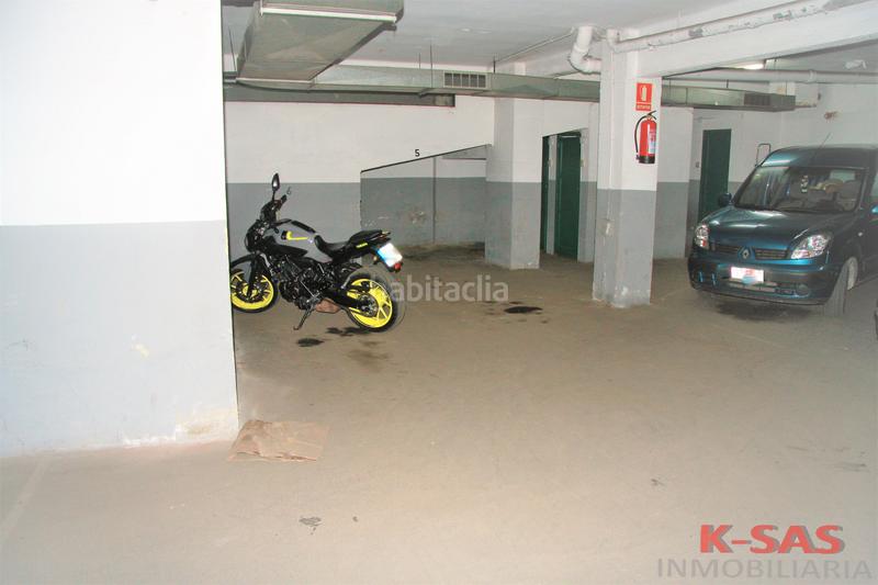 Foto c48f2d38-cb7e-4803-a394-7a9db255ad64. Autoparkplatz in carrer de josep gras 5 in Can Vidalet Esplugues de Llobregat