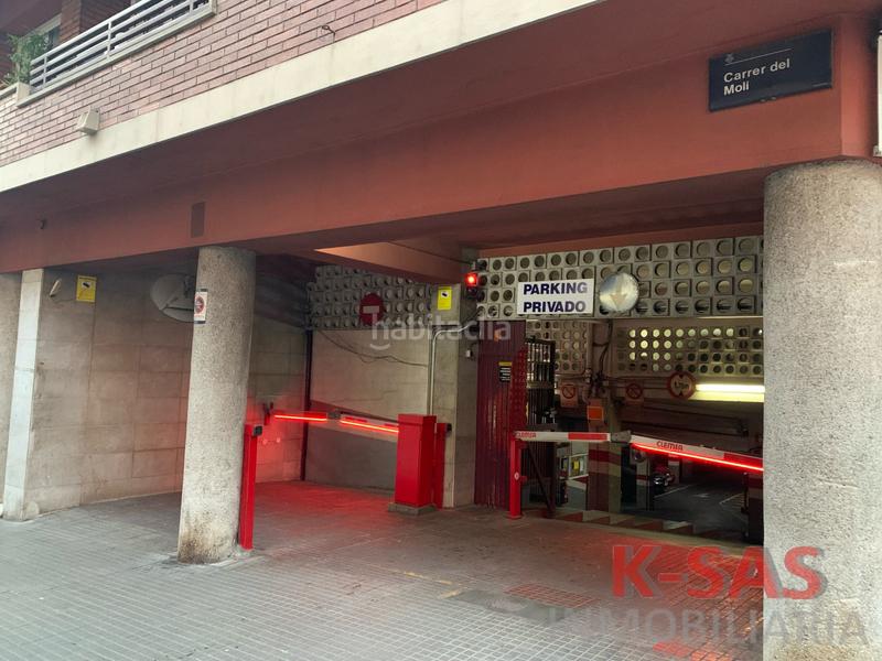 Foto 2aaf3864-aa6f-45ce-a78b-712db640edbd. Aparcament cotxe a carrer del molí 47 a Can Vidalet Esplugues de Llobregat