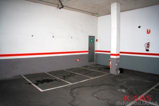 Aparcament cotxe a Carrer de l'esport 17. Parking en venta en carrer de l'esport - esplugues