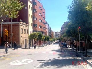 Pis  Carrer del mol. Amplio piso.