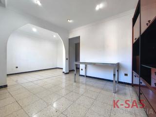 Etagenwohnung  Avinguda de severo ochoa. Piso de tres dormitorios (antes cuatro)