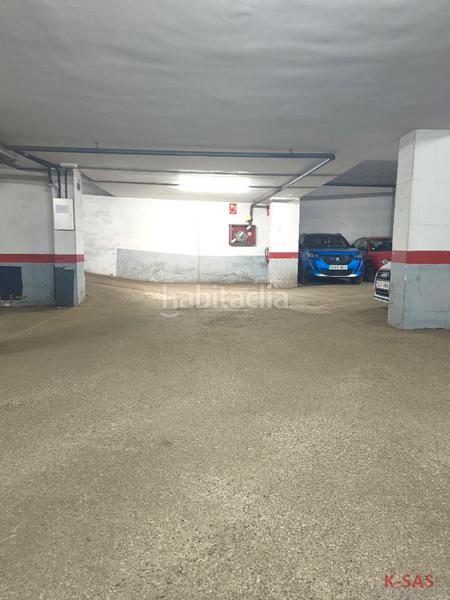 Foto 2f71f3b0-7a1e-4574-b6e9-30a96ebfe435. Alquiler parking coche en carrer de la lleialtat 62 parquing en Can Clota en Esplugues de Llobregat