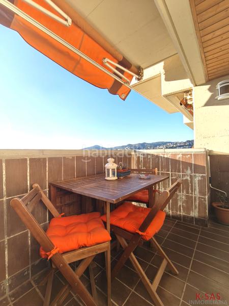 Foto 1af3aa38-6c10-4471-9a6b-e12b621a476a. Dachwohnung mit kamin heizung parking in La Plana Esplugues de Llobregat