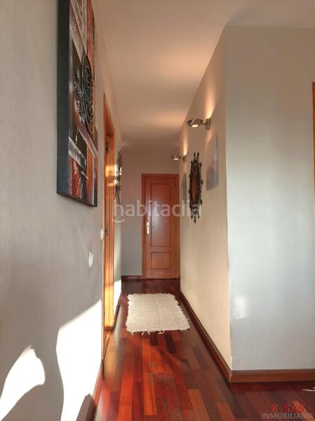 Foto 1e8d93c4-511a-4e6a-a381-b6b03549a863. Dachwohnung mit kamin heizung parking in La Plana Esplugues de Llobregat