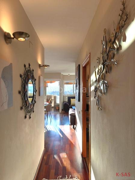 Foto 41216de2-27f2-4917-8c78-876e5b5834b5. Dachwohnung mit kamin heizung parking in La Plana Esplugues de Llobregat