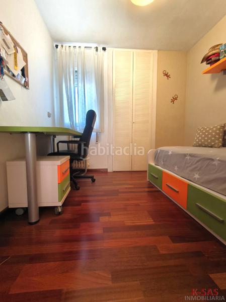 Foto 78cd6d79-1183-4756-b7f5-6497c3b0d99b. Dachwohnung mit kamin heizung parking in La Plana Esplugues de Llobregat