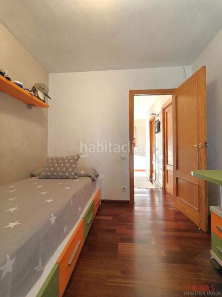 Foto df9df6c6-8aaa-4663-bc48-92da410a246c. Dachwohnung mit kamin heizung parking in La Plana Esplugues de Llobregat