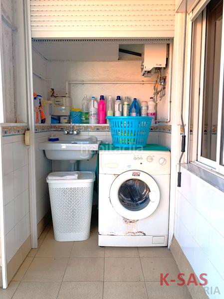 Foto 1aae2b9b-4d9b-49c2-b0e1-44c00fb47764. Ático luminoso. en Can Serra Hospitalet de Llobregat (L´)