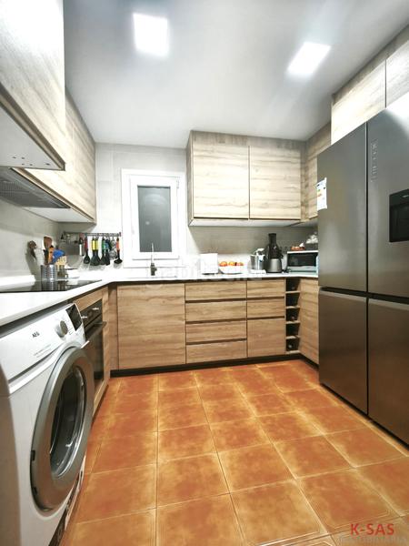 Foto 05fd21ee-b0c7-4e62-9de6-8153406dce9d. Piso  de cuatro dormitorios en Can Vidalet Esplugues de Llobregat