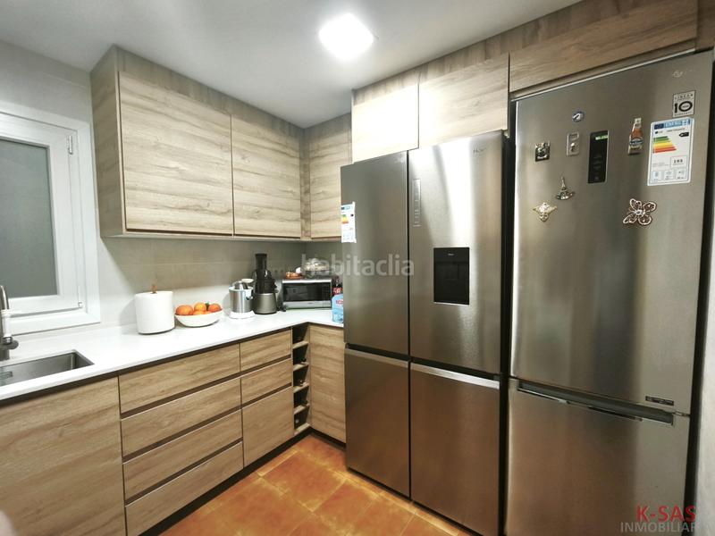 Foto 1180a4dd-21a9-429a-9bbb-d8b1ed499557. Piso  de cuatro dormitorios en Can Vidalet Esplugues de Llobregat