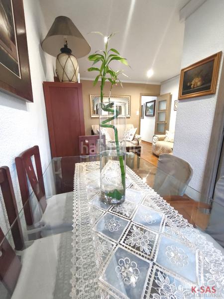 Foto 1c8398db-6151-4b44-b9f4-c260370684e7. Piso  de cuatro dormitorios en Can Vidalet Esplugues de Llobregat