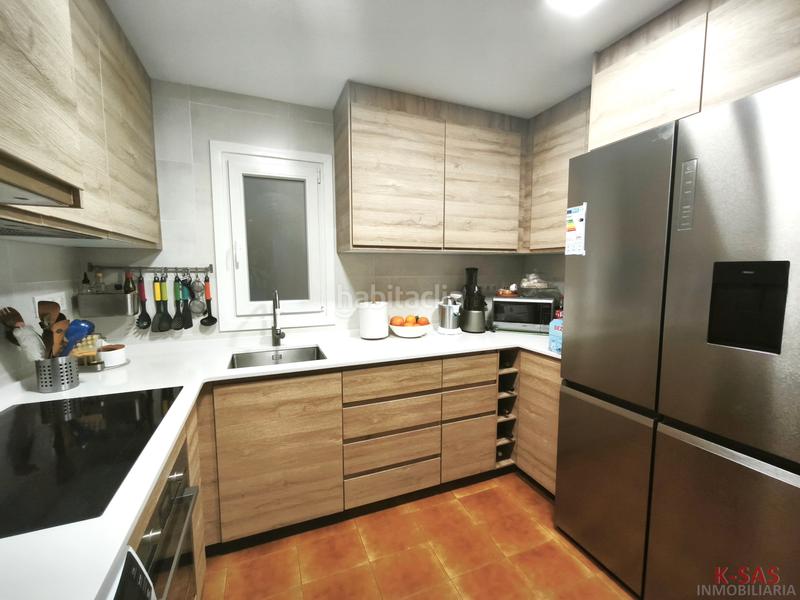 Foto a526447d-65f4-4bd2-b06f-0c155c190fc8. Piso  de cuatro dormitorios en Can Vidalet Esplugues de Llobregat