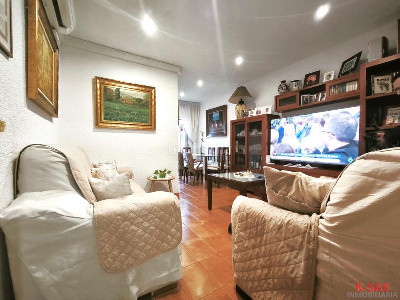 Foto b8beae3e-4958-4e96-93a0-98dfc5b75fc6. Piso  de cuatro dormitorios en Can Vidalet Esplugues de Llobregat