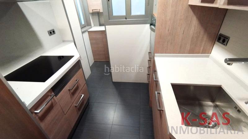Foto f36f58d0-80f9-4599-88ee-e795191ae067. Appartamento in Can Vidalet Esplugues de Llobregat