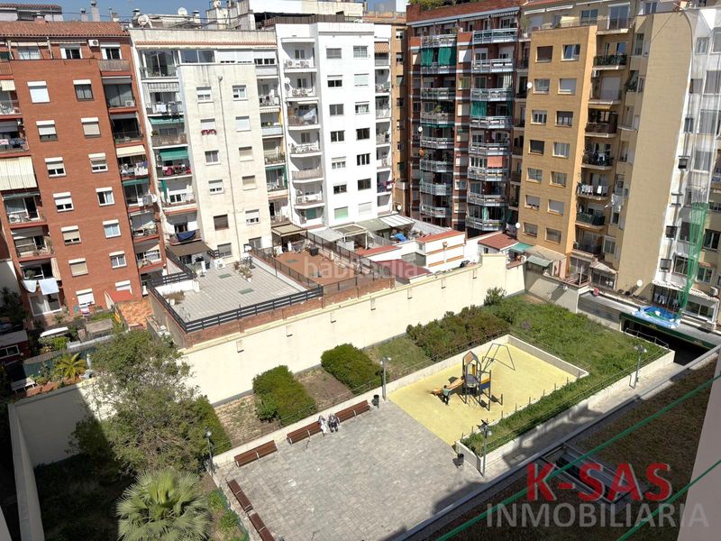 Foto 5cf65a99-cffc-4cf9-8b14-eef6401351e1. Àtic a Sant Antoni Barcelona