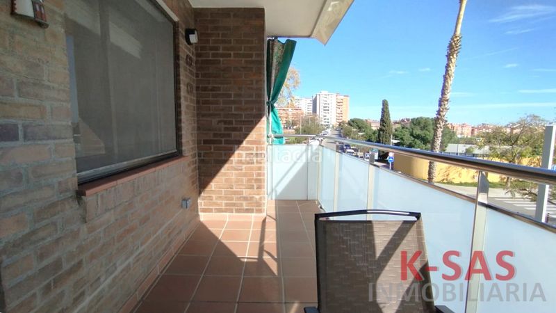 Foto 5e6ab849-9b08-4cba-9683-837687c2e1b8. Pis amb calefacció a Can Clota Esplugues de Llobregat