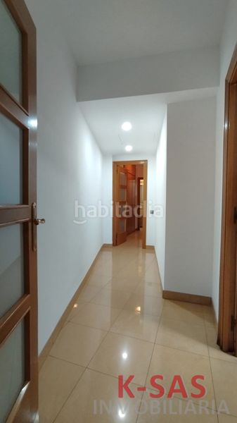 Foto 7bd3e2d5-7968-4222-abe5-660a3f043a8c. Pis amb calefacció a Can Clota Esplugues de Llobregat