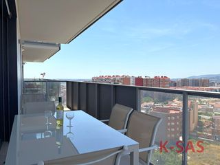 Piso  Avinguda de l'electricitat. Piso seminuevo con vistas espectaculares