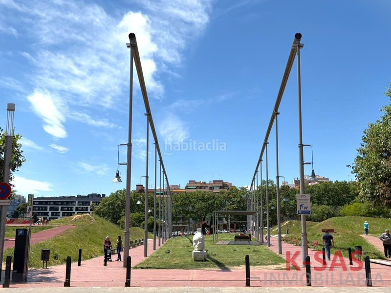 Foto 81c04999-cdef-42f8-bd52-674c0e776867. Pis a Can Vidalet Esplugues de Llobregat