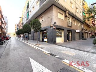 Local Comercial a Passatge dels Ametllers 44