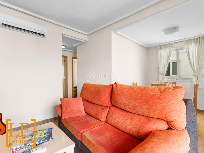 Foto a69b1e49-2a81-4a0b-b39d-b847b07f7b1b. Appartement dans calle joaquín chapaprieta 138 dans Torrevieja