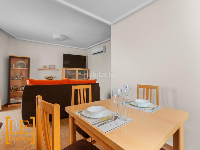 Foto be242d84-de4c-4967-8e28-7e43a5f2fd13. Appartement dans calle joaquín chapaprieta 138 dans Torrevieja