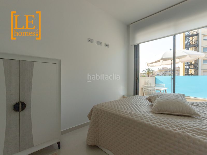 Foto 184e85e6-69b8-4f49-bf90-393d5206efc9. Ático en calle maestro francisco casanovas 55 en Avenida Habaneras - Curva de Palangre Torrevieja