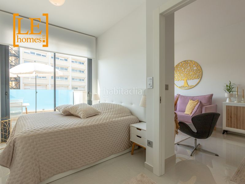 Foto 1cbddfc5-6457-4057-a4e2-e96e85b1eb9c. Ático en calle maestro francisco casanovas 55 en Avenida Habaneras - Curva de Palangre Torrevieja